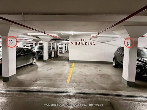 Photo 39 at 426 - 32 Clarissa Drive, Harding, Richmond Hill