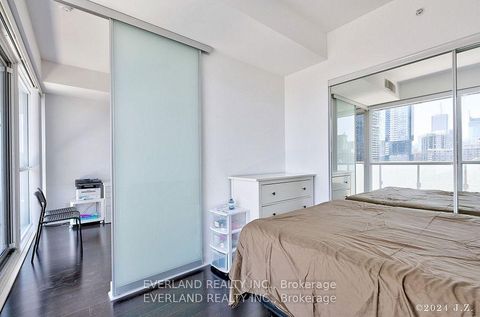 Photo 9 at 1702 - 15 Grenville Street, Bay Street Corridor, Toronto