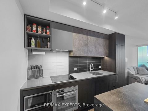 Photo 5 at 4701 - 7890 Jane Street, Concord, Vaughan