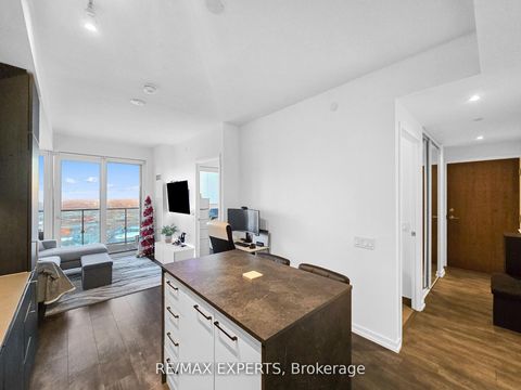 Photo 13 at 4701 - 7890 Jane Street, Concord, Vaughan