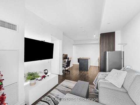 Photo 17 at 4701 - 7890 Jane Street, Concord, Vaughan