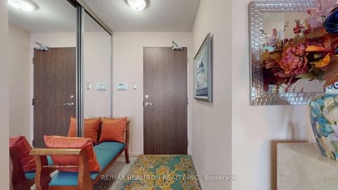 Photo 4 at 805 - 7420 Bathurst Street, Brownridge, Vaughan