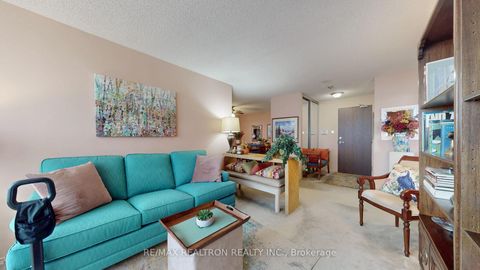 Photo 5 at 805 - 7420 Bathurst Street, Brownridge, Vaughan