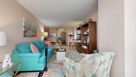 Photo 6 at 805 - 7420 Bathurst Street, Brownridge, Vaughan