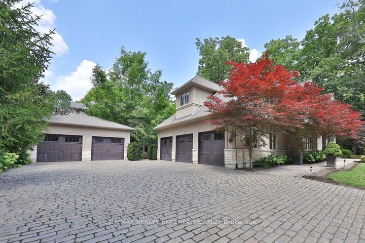 Photo 3 at 5047 Lakeshore Road, Appleby, Burlington