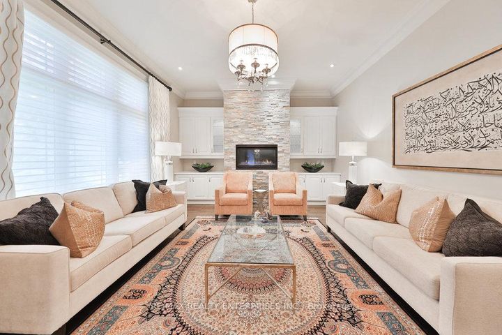 Photo 7 at 5047 Lakeshore Road, Appleby, Burlington