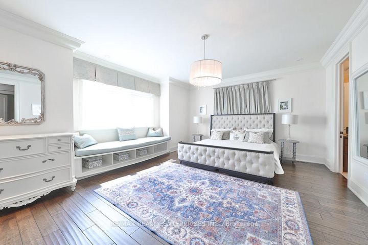 Photo 25 at 5047 Lakeshore Road, Appleby, Burlington