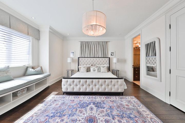 Photo 26 at 5047 Lakeshore Road, Appleby, Burlington