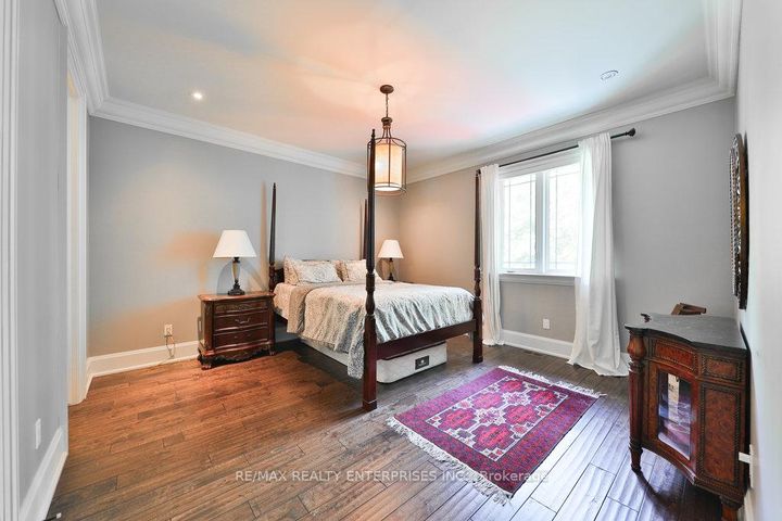 Photo 27 at 5047 Lakeshore Road, Appleby, Burlington