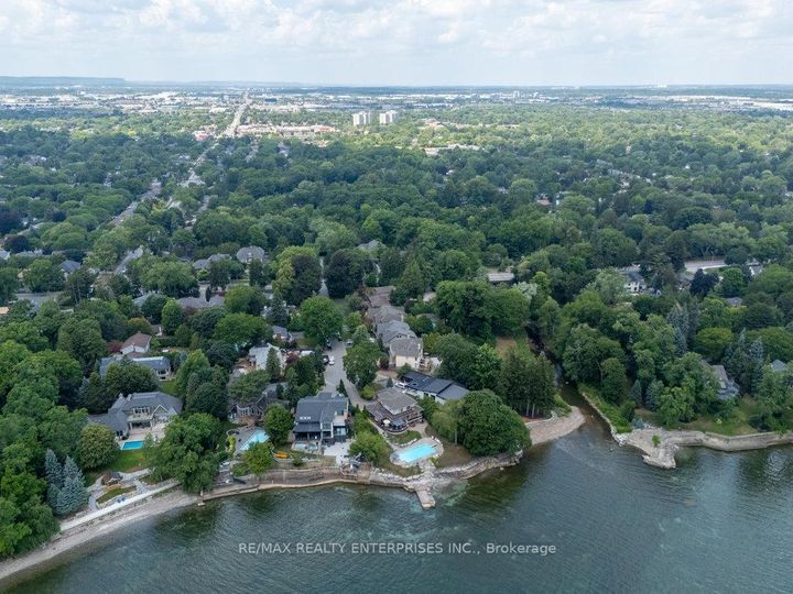 Photo 48 at 5047 Lakeshore Road, Appleby, Burlington