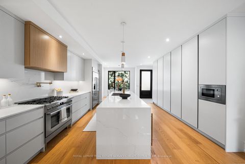 Photo 7 at 17 Myrtle Avenue, South Riverdale, Toronto