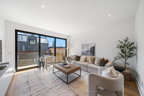 Photo 11 at 17 Myrtle Avenue, South Riverdale, Toronto