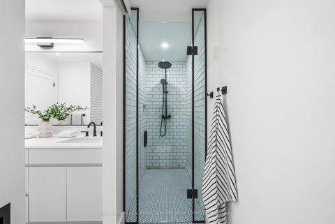 Photo 22 at 17 Myrtle Avenue, South Riverdale, Toronto