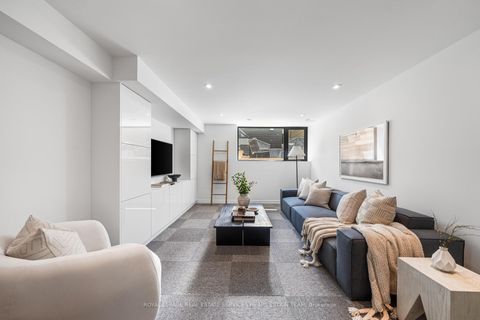 Photo 35 at 17 Myrtle Avenue, South Riverdale, Toronto