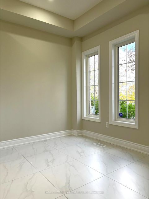 Photo 1 at 447 Hollandview Trail, Bayview Wellington, Aurora