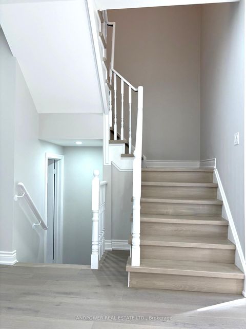 Photo 7 at 447 Hollandview Trail, Bayview Wellington, Aurora