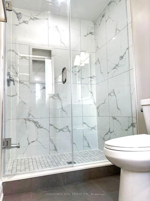 Photo 9 at 447 Hollandview Trail, Bayview Wellington, Aurora