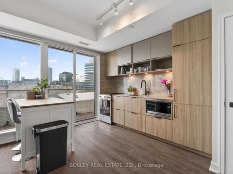 Photo 3 at 516 - 60 Tannery Road, Waterfront Communities C8, Toronto