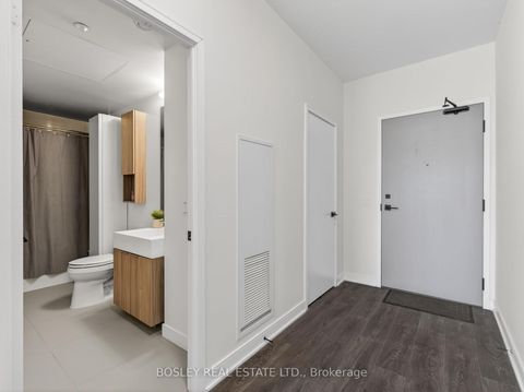 Photo 9 at 516 - 60 Tannery Road, Waterfront Communities C8, Toronto