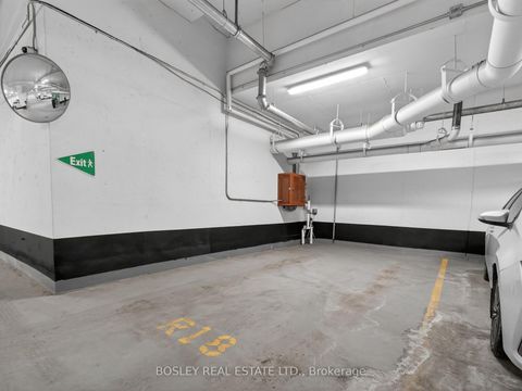 Photo 11 at 516 - 60 Tannery Road, Waterfront Communities C8, Toronto