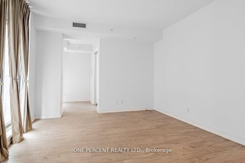 Photo 5 at 426 - 30 Nelson Street, Waterfront Communities C1, Toronto