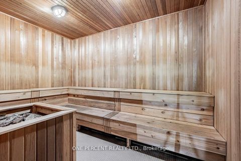 Photo 15 at 426 - 30 Nelson Street, Waterfront Communities C1, Toronto