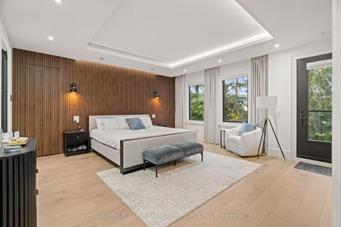 Photo 18 at 165 Leacrest Road, Leaside, Toronto