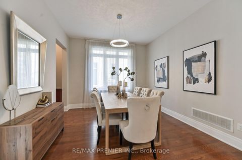 Photo 5 at 64 Heintzman Crescent, Patterson, Vaughan