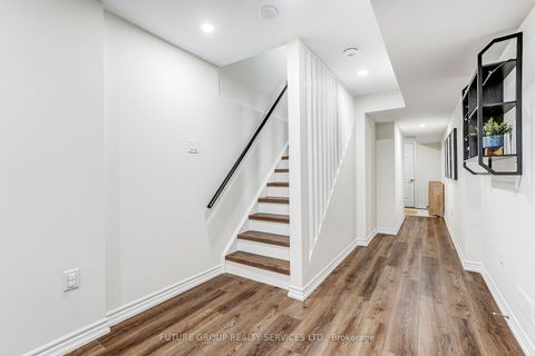 Photo 30 at 72 Camino Drive, Vellore Village, Vaughan