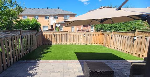 Photo 43 at 72 Camino Drive, Vellore Village, Vaughan