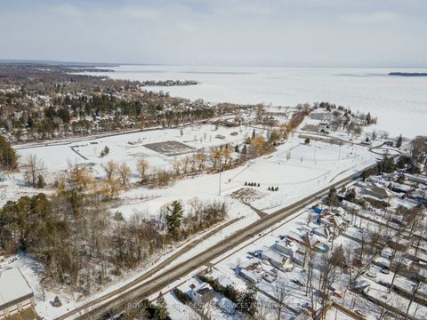 Photo 13 at 722 Hastings Avenue, Alcona, Innisfil