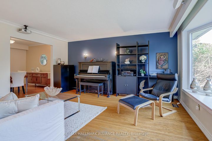 Photo 5 at 2033 Water's Edge Drive, BR Bronte, Oakville