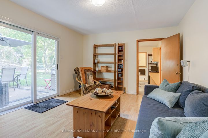 Photo 13 at 2033 Water's Edge Drive, BR Bronte, Oakville