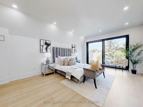 Photo 10 at 214 Brooke Avenue, Nortown, Toronto