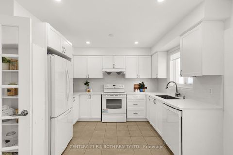 Photo 3 at 148 Marsellus Drive, Holly, Barrie