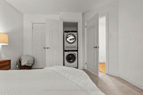 Photo 11 at 148 Marsellus Drive, Holly, Barrie