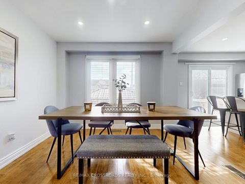 Photo 10 at 64 Sable Crescent, Rolling Acres, Whitby