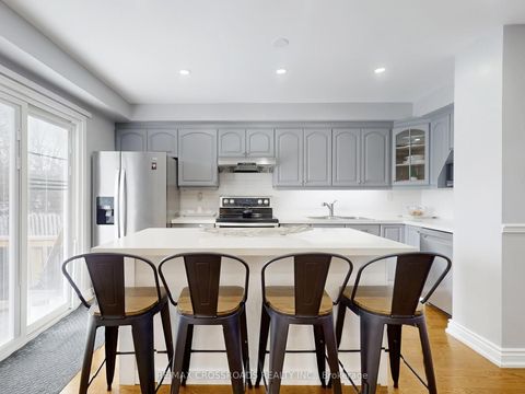 Photo 15 at 64 Sable Crescent, Rolling Acres, Whitby