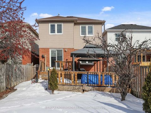 Photo 40 at 64 Sable Crescent, Rolling Acres, Whitby