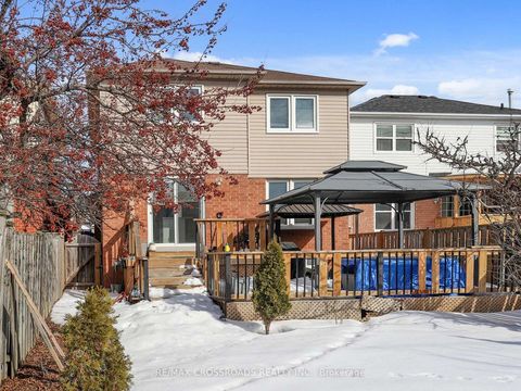 Photo 42 at 64 Sable Crescent, Rolling Acres, Whitby