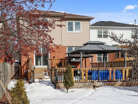 Photo 44 at 64 Sable Crescent, Rolling Acres, Whitby