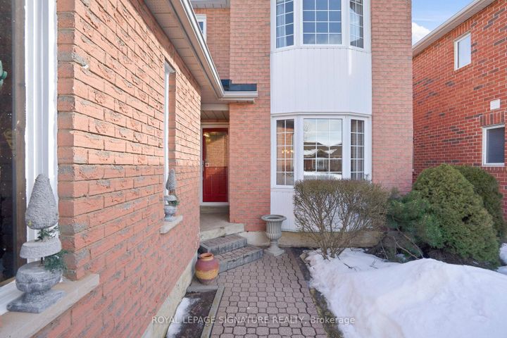 Photo 1 at 18 Webster Way, Georgetown, Halton Hills