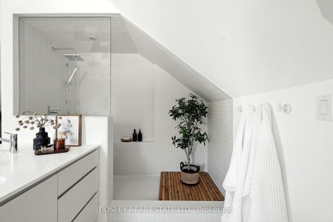 Photo 23 at 137 Munro Street, South Riverdale, Toronto