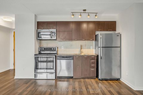 Photo 10 at 507 - 38 Joe Shuster Way, Niagara, Toronto