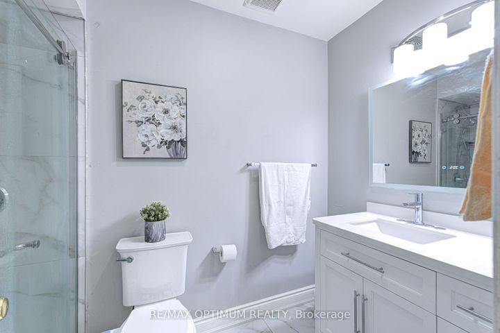 Photo 22 at 108 Timberlane Drive, Fletcher's Creek South, Brampton