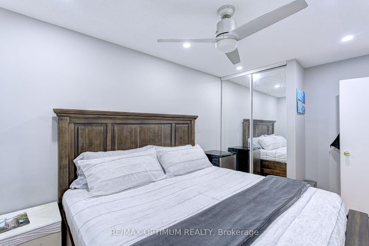 Photo 25 at 108 Timberlane Drive, Fletcher's Creek South, Brampton