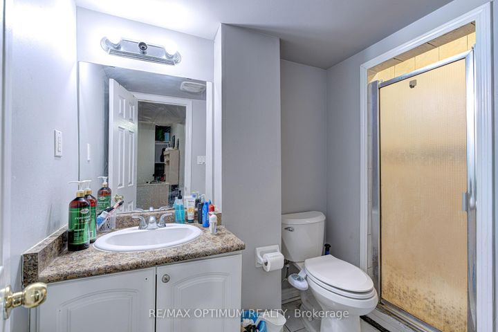 Photo 32 at 108 Timberlane Drive, Fletcher's Creek South, Brampton