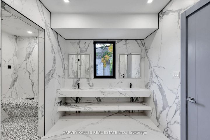 Photo 26 at 71 Ardmore Road, Forest Hill South, Toronto