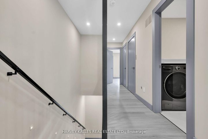 Photo 36 at 71 Ardmore Road, Forest Hill South, Toronto