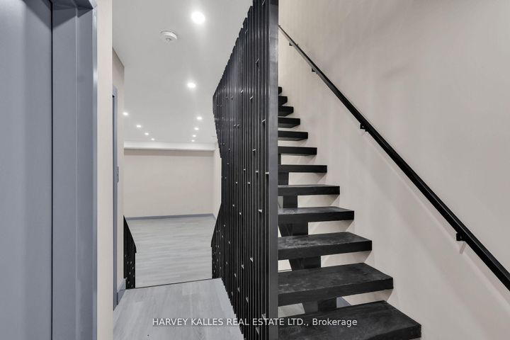 Photo 44 at 71 Ardmore Road, Forest Hill South, Toronto